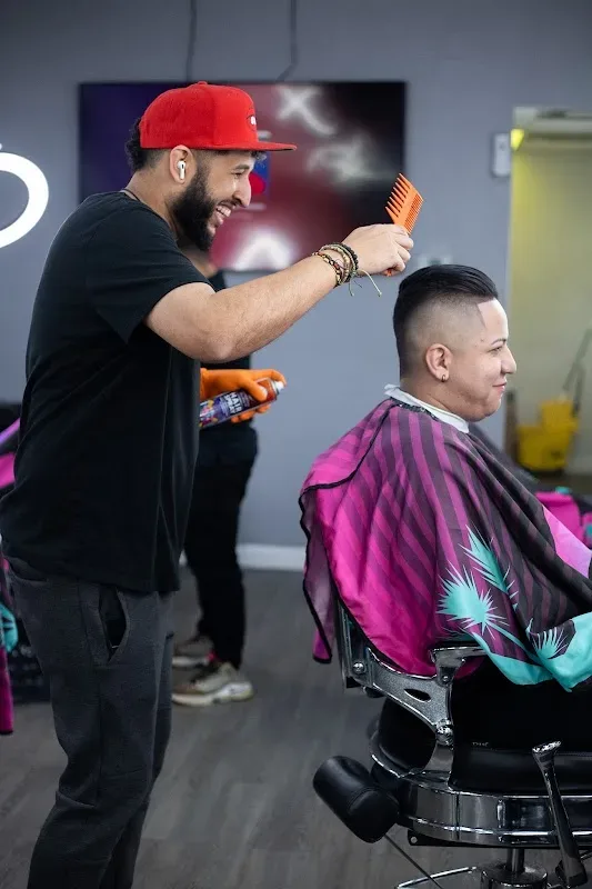 Flow Miami Barber Shop Hollywood — Barber shop in Hollywood